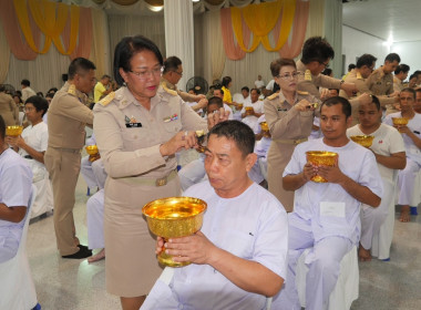 พิธีบรรพชาอุปสมบทเฉลิมพระเกียรติพระบาทสมเด็จพระเจ้าอยู่หัว ... พารามิเตอร์รูปภาพ 3