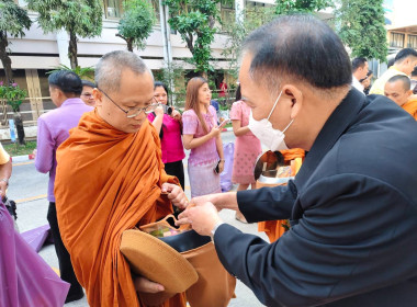 ทำบุญถวายภัตตาหารเช้าแด่พระภิกษุสงฆ์วัดนรนาถสุนทริการาม พารามิเตอร์รูปภาพ 4