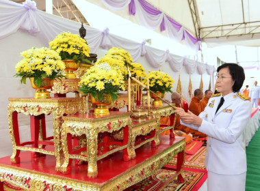 พิธีทำบุญตักบาตรถวายพระราชกุศลเนื่องในโอกาสวันเฉลิมพระชนมพรรษา สมเด็จพระนางเจ้าฯ พระบรมราชินี 3 มิถุนายน 2568 ... พารามิเตอร์รูปภาพ 2