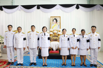 พิธีถวายน้ำสรงพระบรมศพสมเด็จพระนางเจ้าสิริกิติ์ ... พารามิเตอร์รูปภาพ 1