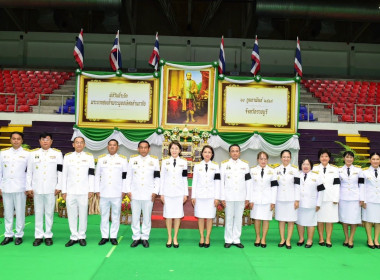พิธีวางพานพุ่มวันที่ระลึกพระบาทสมเด็จพระพุทธเลิศหล้านภาลัย พารามิเตอร์รูปภาพ 3