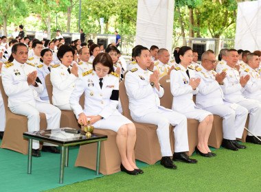 พิธีเจริญพระพุทธมนต์และทำบุญตักบาตร ... พารามิเตอร์รูปภาพ 5